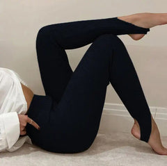STIRRUP RIBBED KNIT LEGGINGS