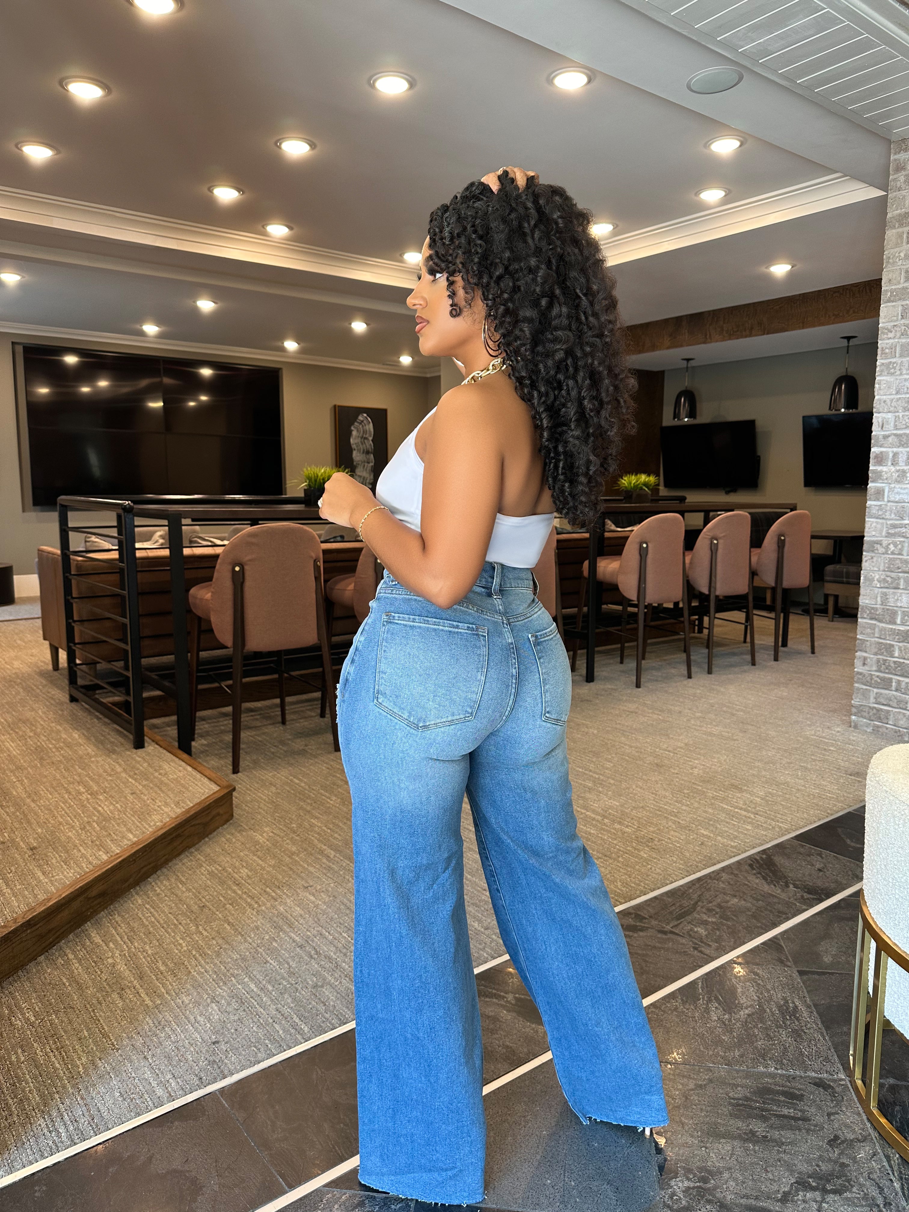 CAIRA HIGH WAIST JEANS