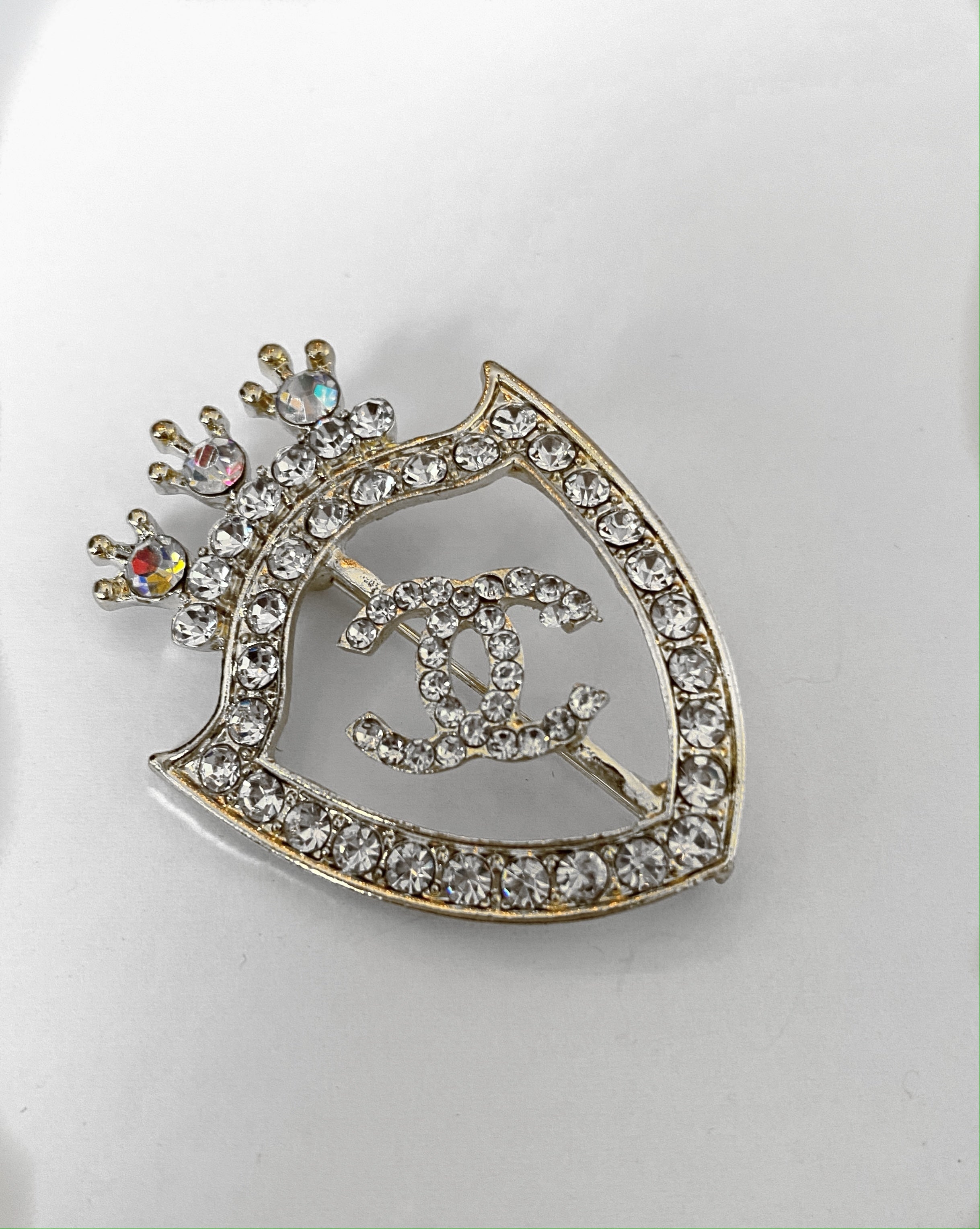 Shop CHANEL 2023 Cruise Brooch by ShopSerene